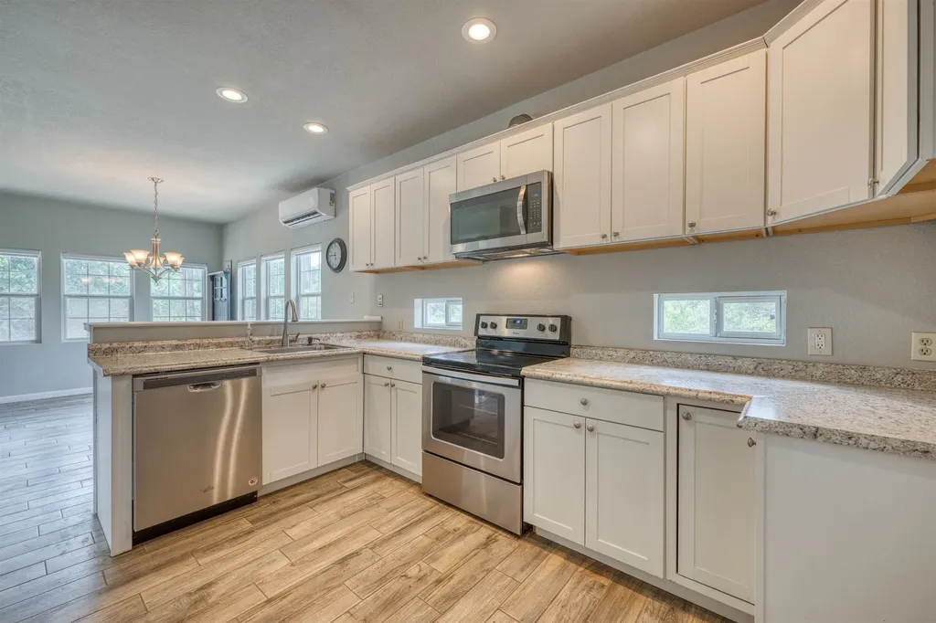 412 Granite Shoals Drive Sunrise Beach TX 78643