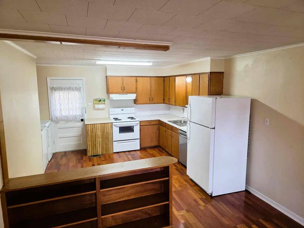 903 Wright Street Llano TX 78643