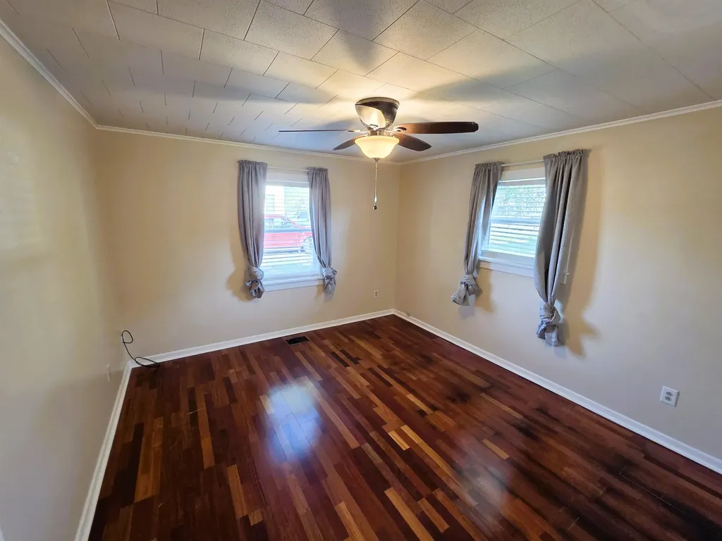 903 Wright Street Llano TX 78643