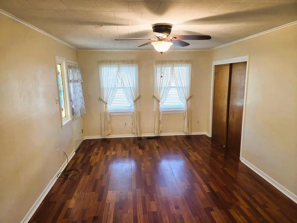 903 Wright Street Llano TX 78643