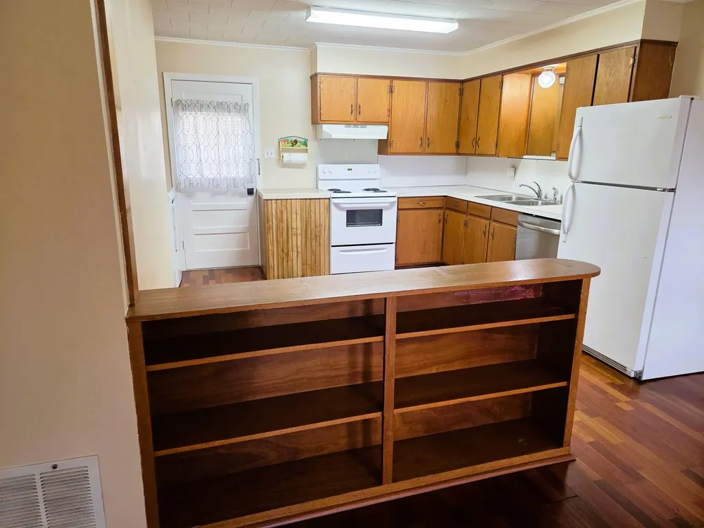 903 Wright Street Llano TX 78643