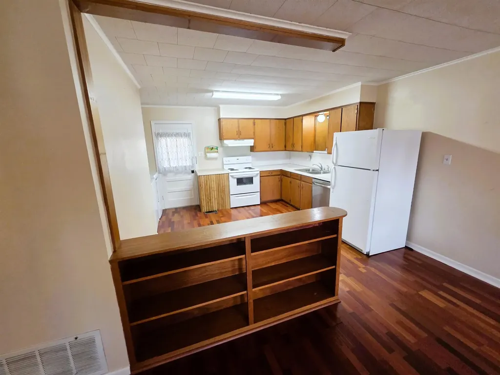 903 Wright Street Llano TX 78643