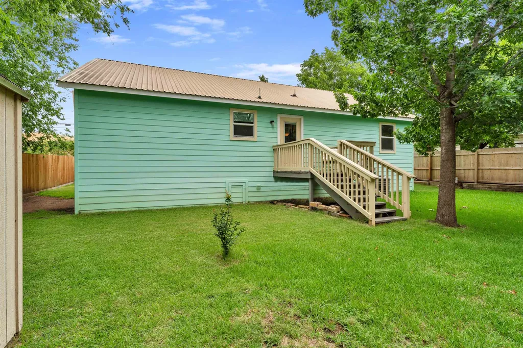 1607 Oatman Llano TX 78643