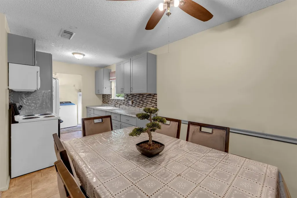 1607 Oatman Llano TX 78643