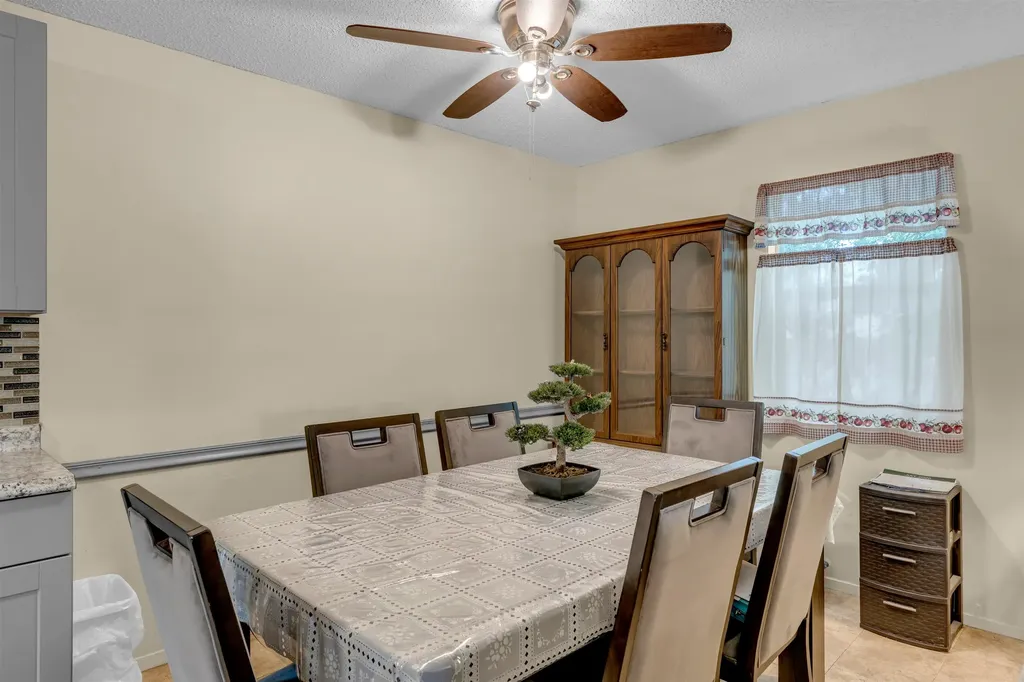 1607 Oatman Llano TX 78643