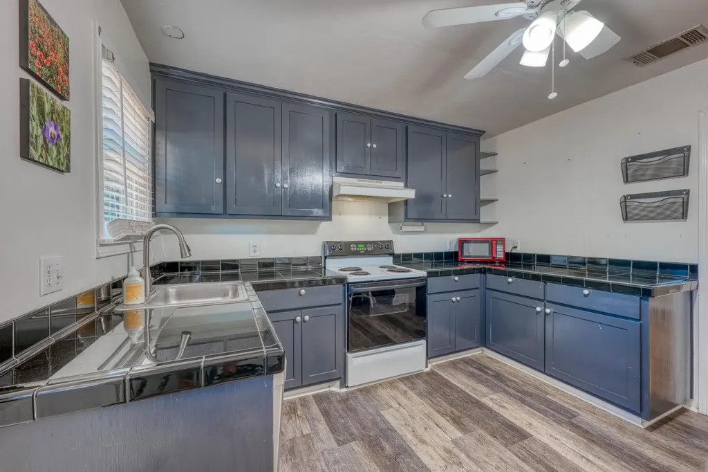 103 E Lampasas Street Llano TX 78643