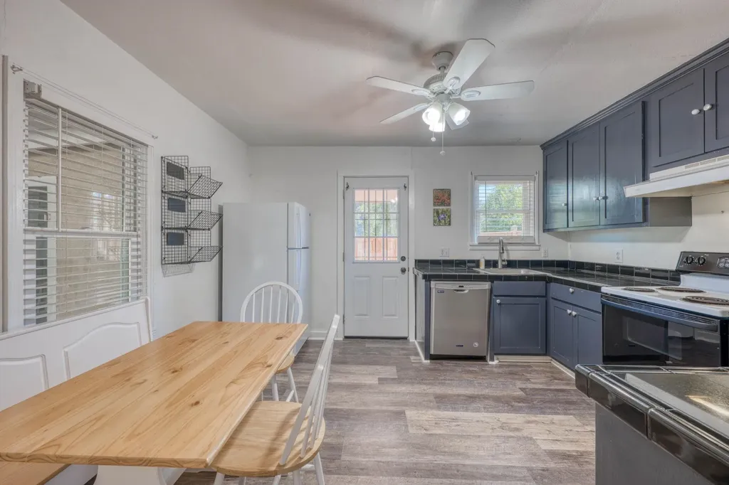 103 E Lampasas Street Llano TX 78643