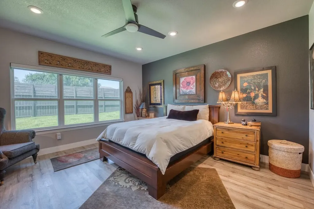 108 Lakecliff Drive Kingsland TX 78639