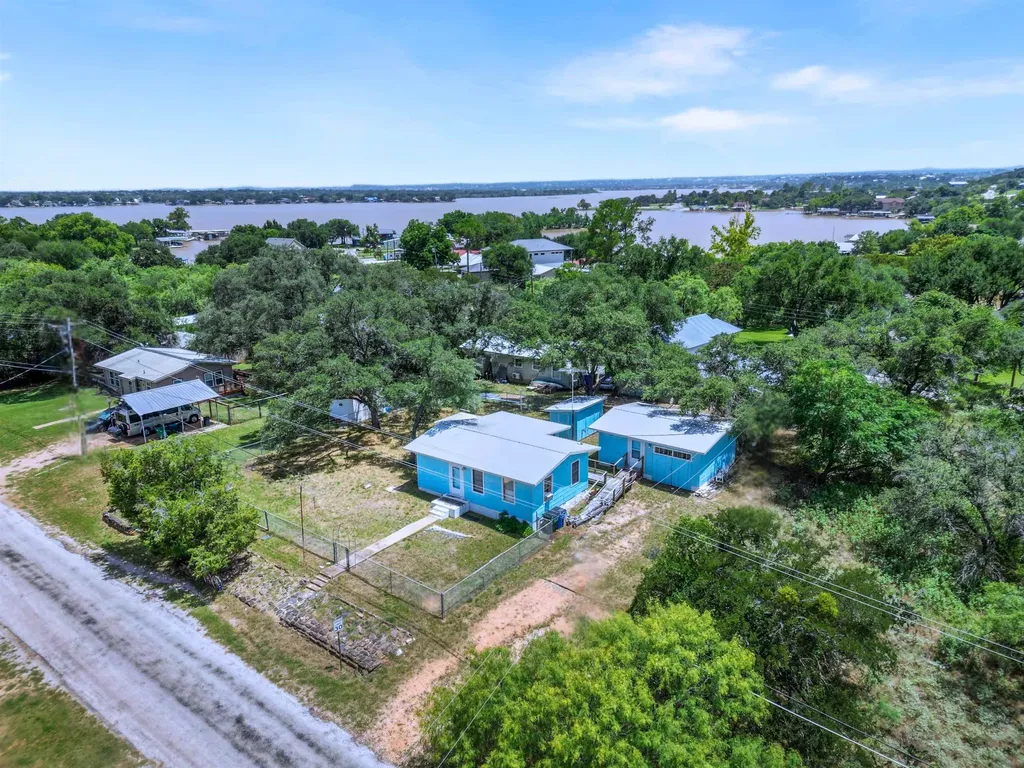 106 Beach Drive Sunrise Beach TX 78643