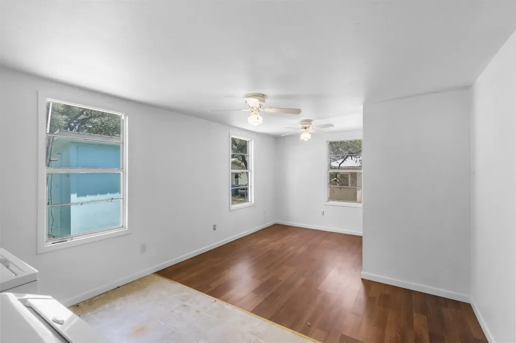 106 Beach Drive Sunrise Beach TX 78643