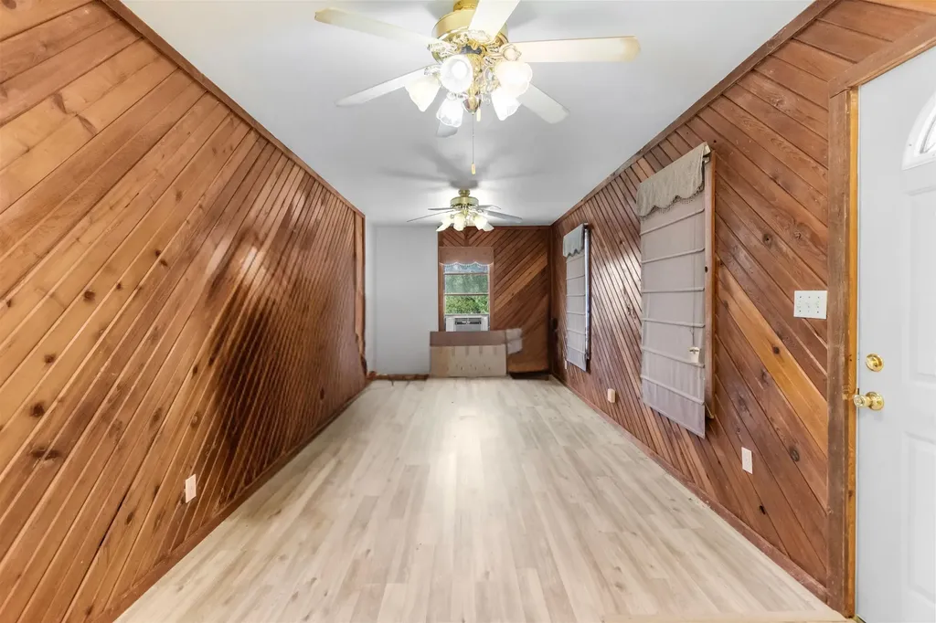 106 Beach Drive Sunrise Beach TX 78643