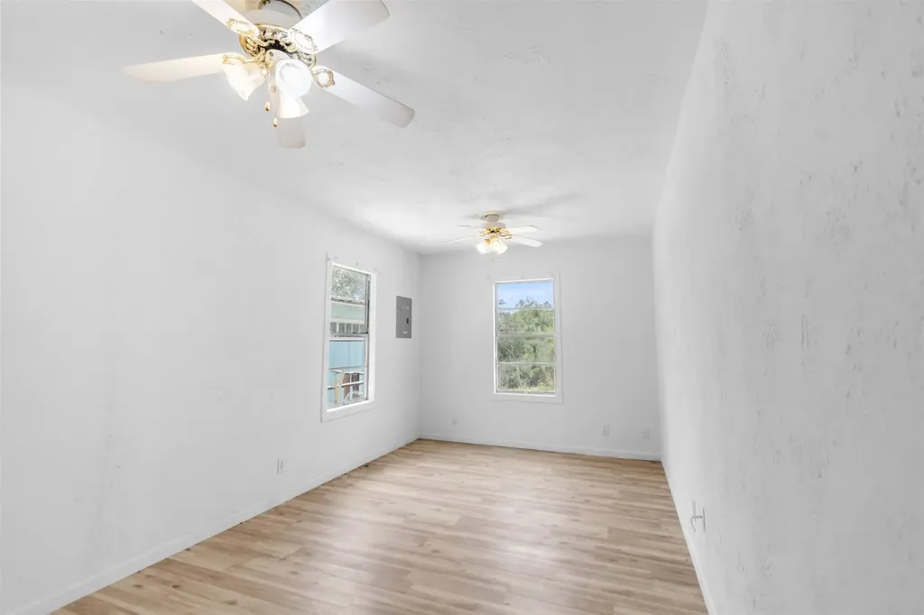 106 Beach Drive Sunrise Beach TX 78643