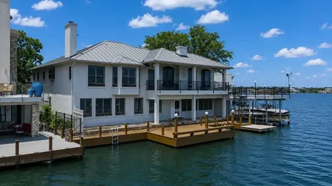 1303 The Cape Horseshoe Bay TX 78657
