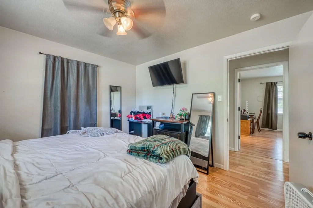 1928 Ridgeview Kingsland TX 78639