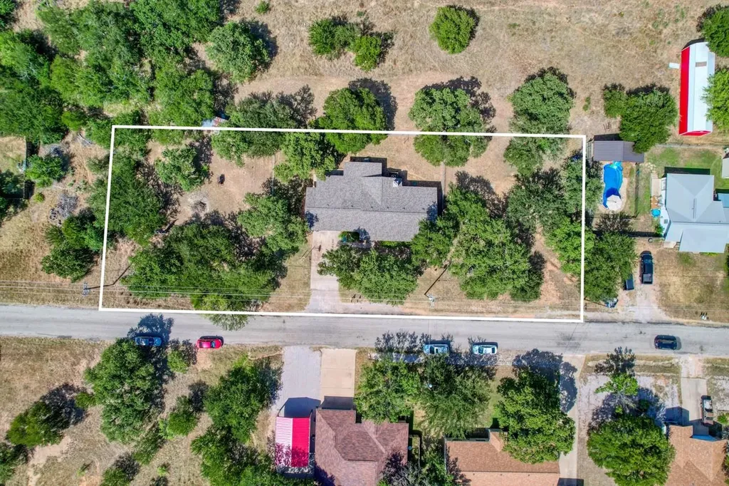 1928 Ridgeview Kingsland TX 78639