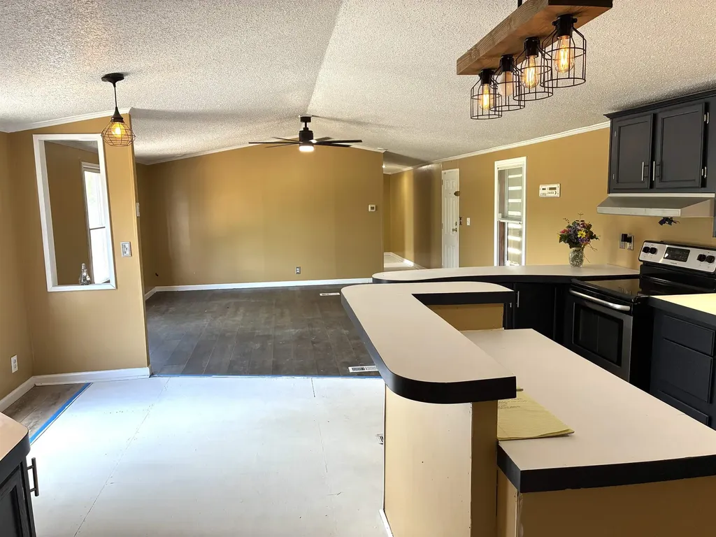 2205 5th Street Horseshoe Bay TX 78657