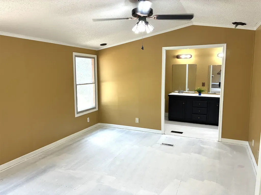 2205 5th Street Horseshoe Bay TX 78657