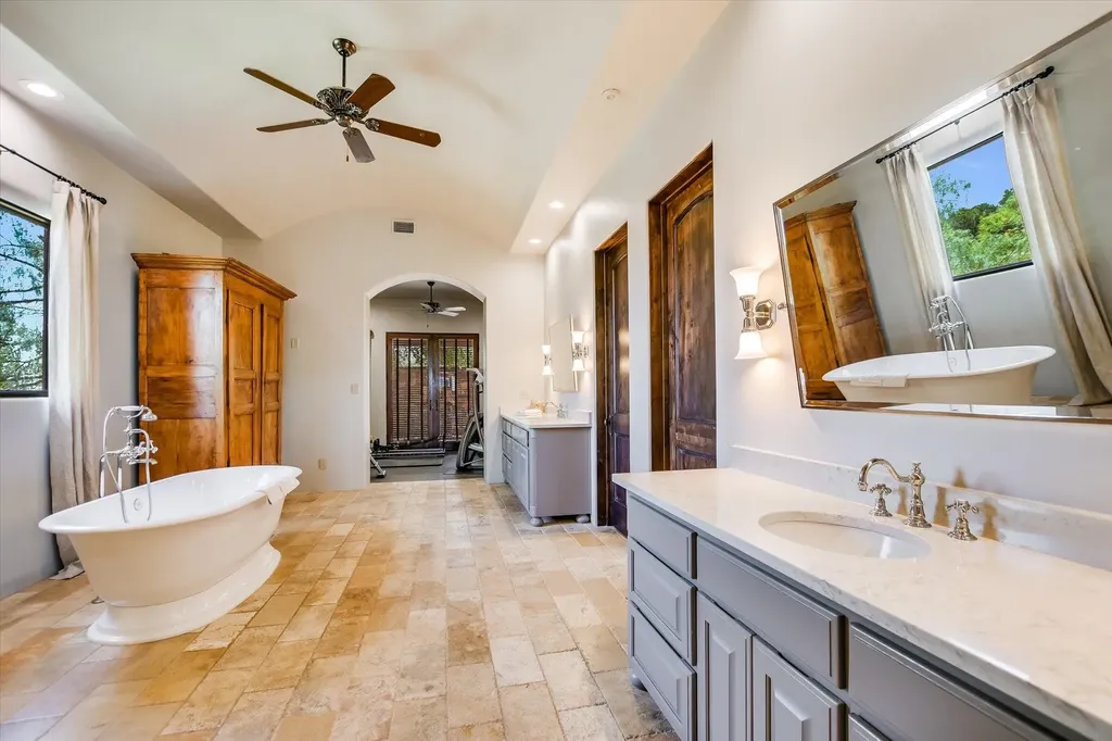 405 The Trails Parkway Horseshoe Bay TX 78657