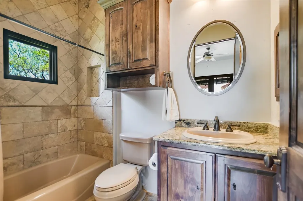 405 The Trails Parkway Horseshoe Bay TX 78657