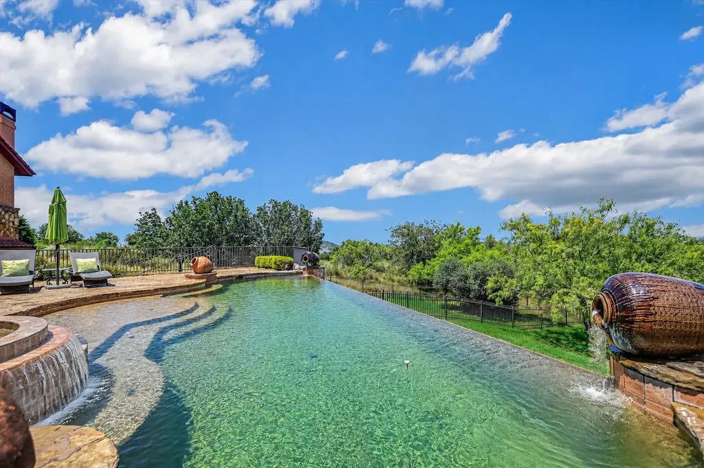 405 The Trails Parkway Horseshoe Bay TX 78657