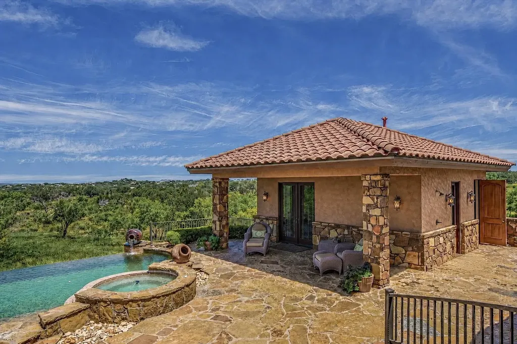 405 The Trails Parkway Horseshoe Bay TX 78657