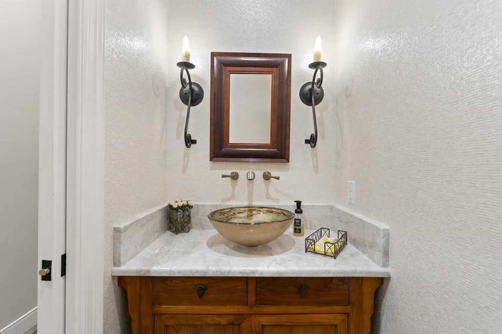 107 Long Mountain Drive Horseshoe Bay TX 78657