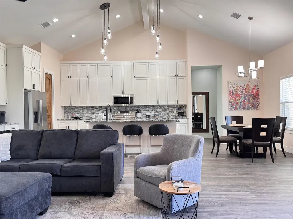 2205 Mountain Dew Road Horseshoe Bay TX 78657