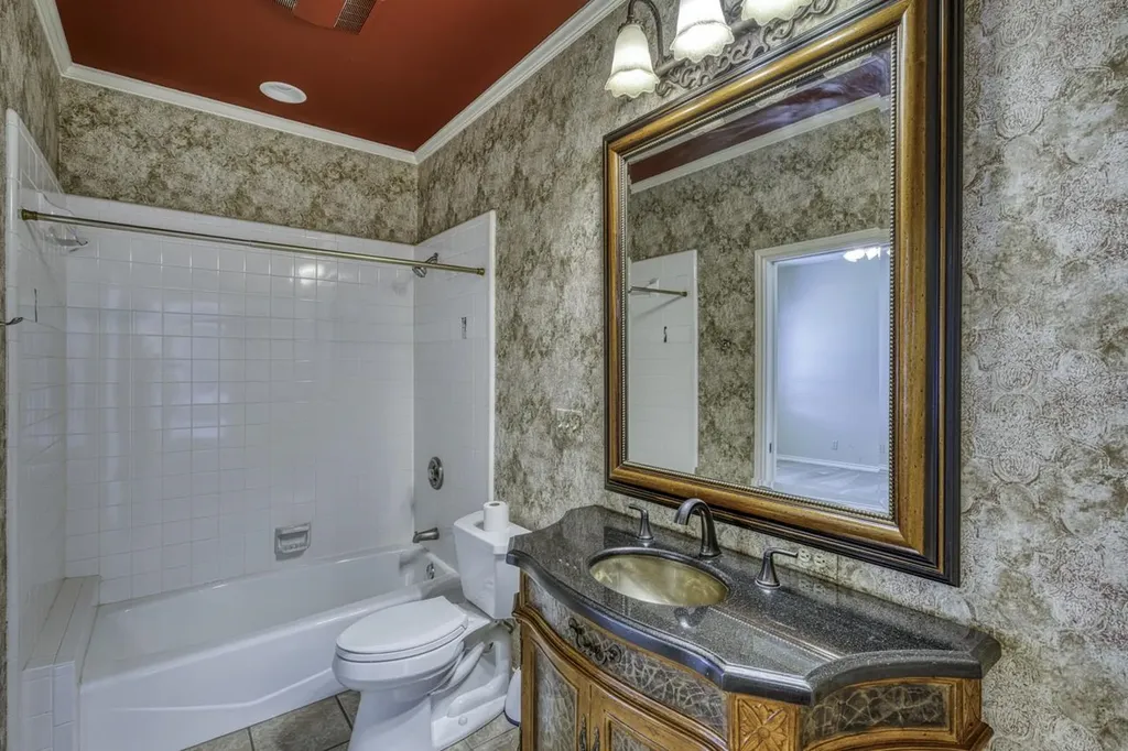 131 Florentine Horseshoe Bay TX 78657