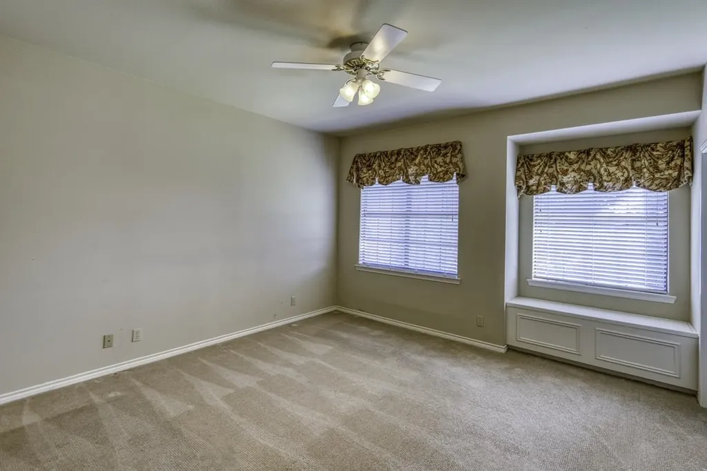 131 Florentine Horseshoe Bay TX 78657