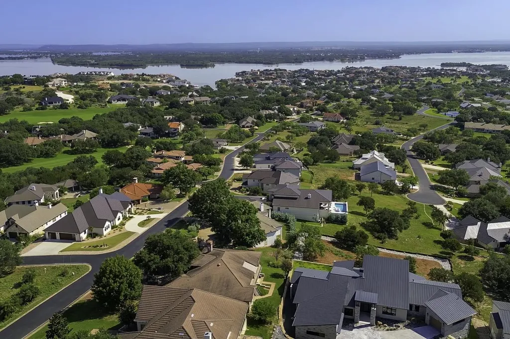131 Florentine Horseshoe Bay TX 78657