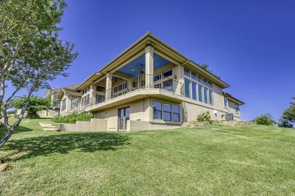 131 Florentine Horseshoe Bay TX 78657