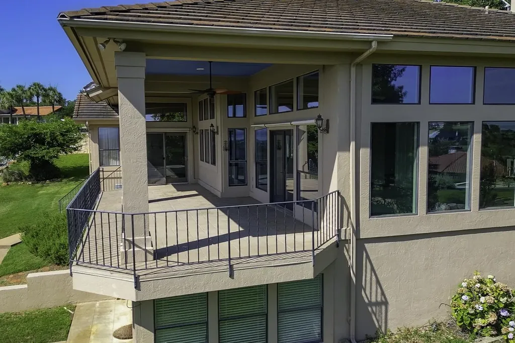 131 Florentine Horseshoe Bay TX 78657