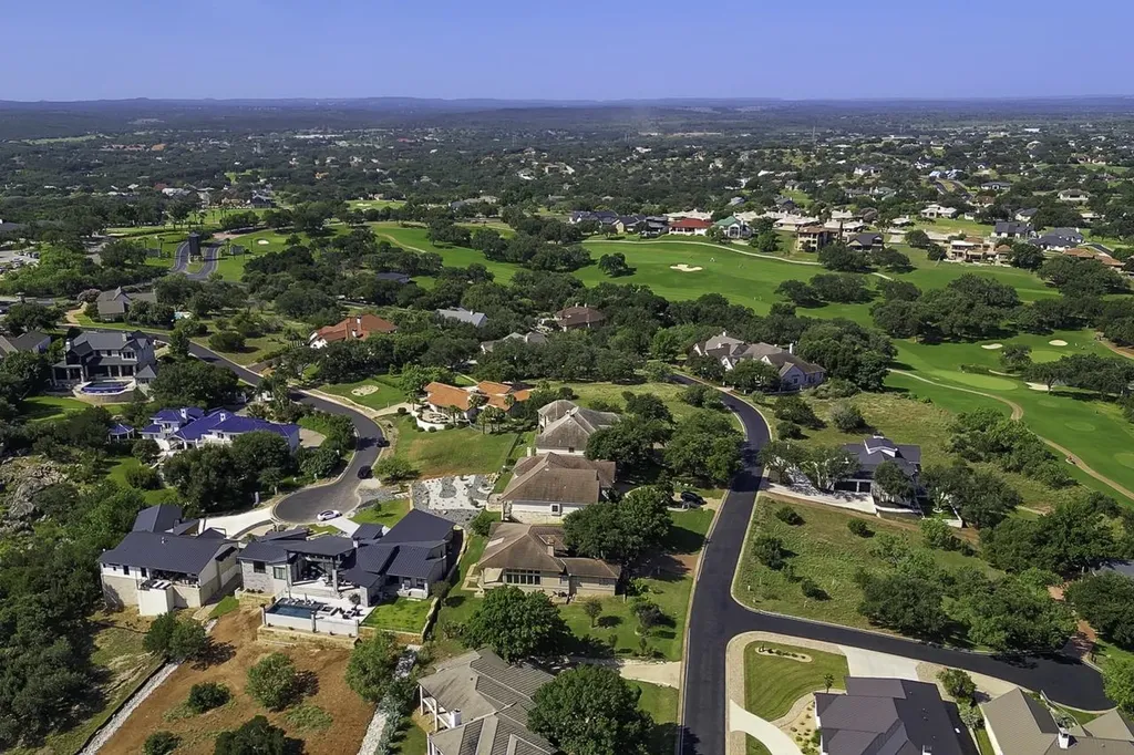 131 Florentine Horseshoe Bay TX 78657