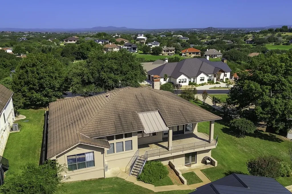131 Florentine Horseshoe Bay TX 78657