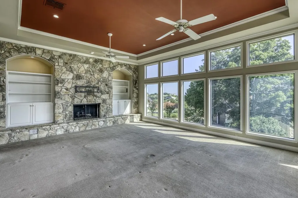131 Florentine Horseshoe Bay TX 78657