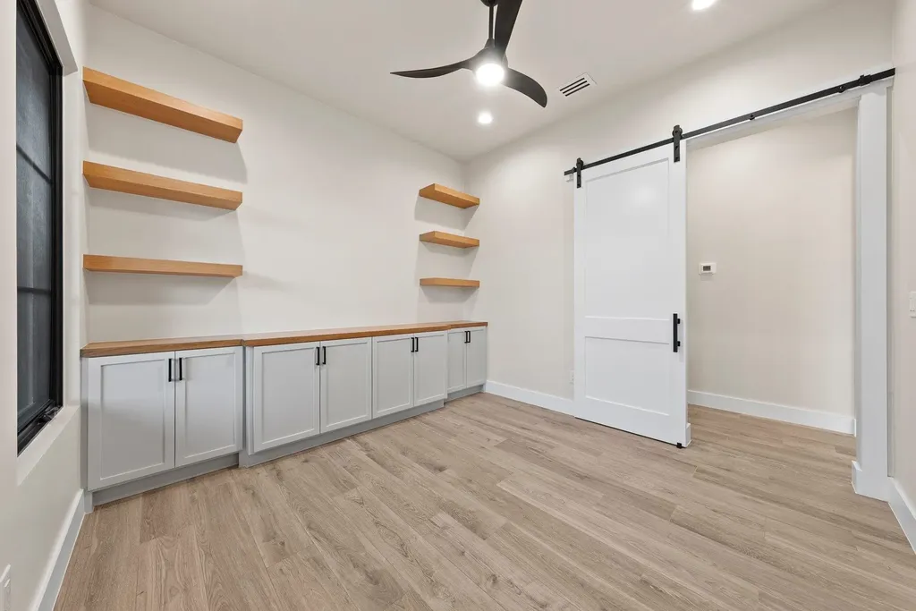 505 Fire Horseshoe Bay TX 78657