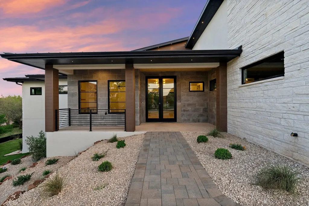 505 Fire Horseshoe Bay TX 78657
