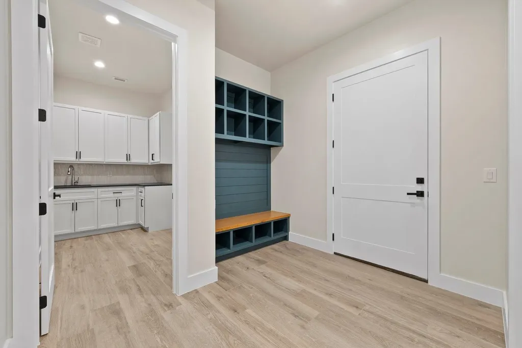 505 Fire Horseshoe Bay TX 78657