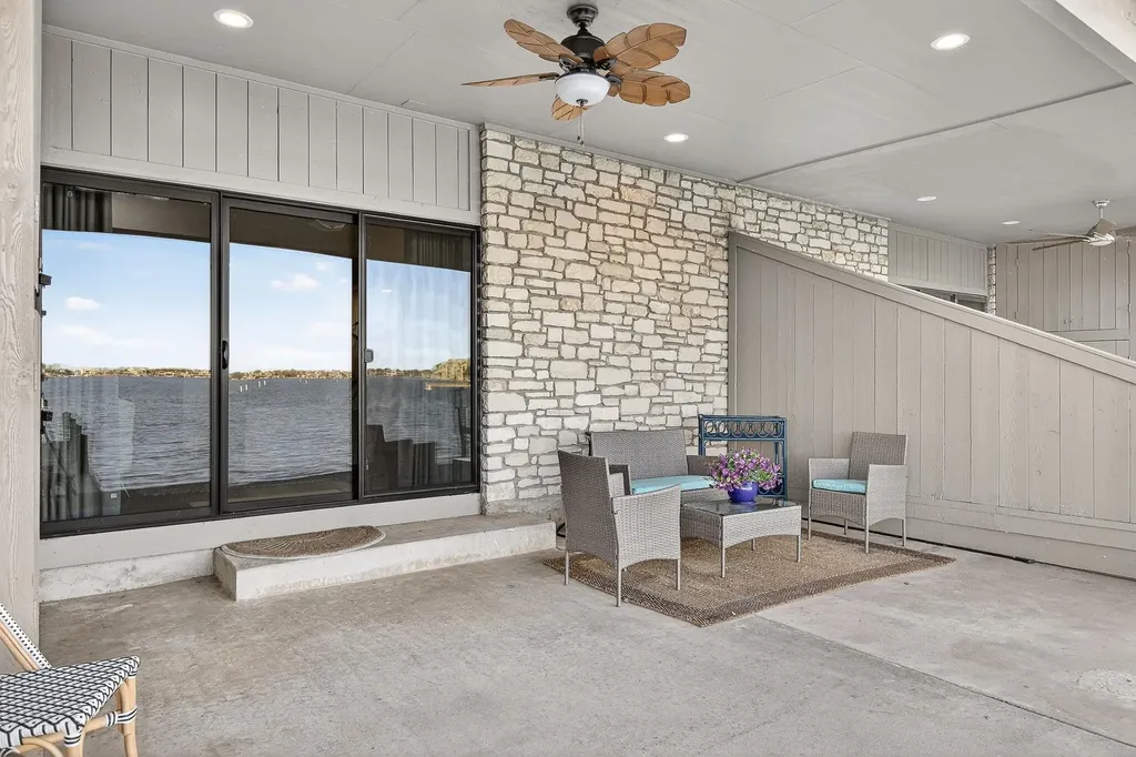 104 Island Drive Horseshoe Bay TX 78657