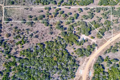 415 Longview Lane Pontotoc TX 76877