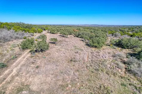 415 Longview Lane Pontotoc TX 76877