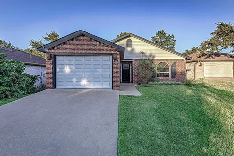 1916 Mcarthur Avenue Kingsland TX 78639