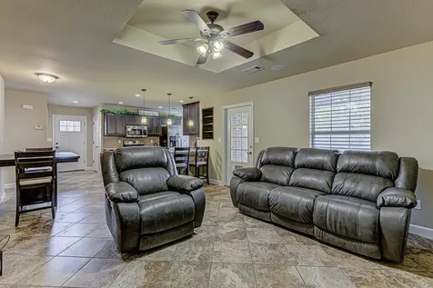 1916 Mcarthur Avenue Kingsland TX 78639