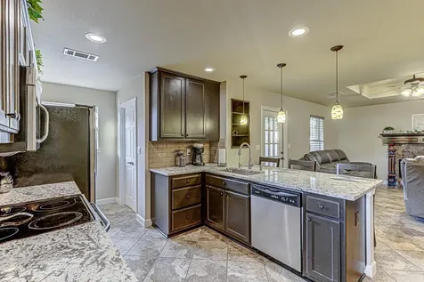 1916 Mcarthur Avenue Kingsland TX 78639