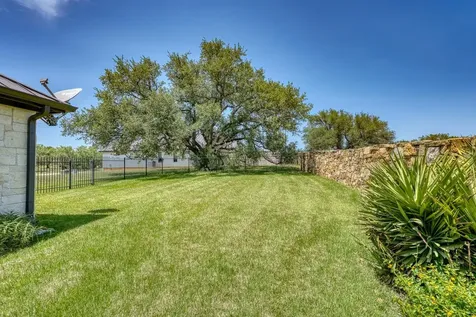 301 Sun Ray Horseshoe Bay TX 78657
