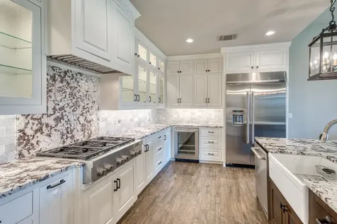 301 Sun Ray Horseshoe Bay TX 78657