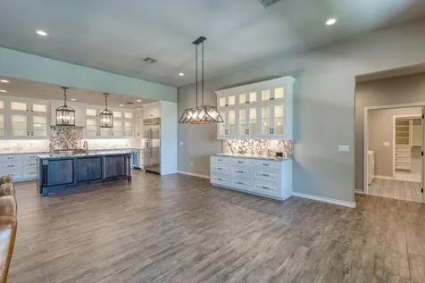 301 Sun Ray Horseshoe Bay TX 78657