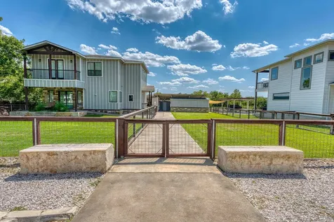 1511 Hilltop Drive Granite Shoals TX 78654