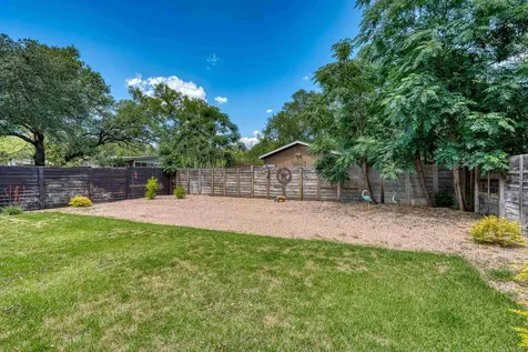 1511 Hilltop Drive Granite Shoals TX 78654