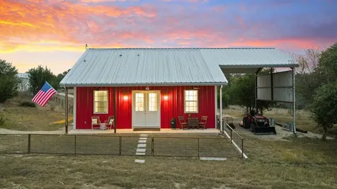 452 Southwick Rr Johnson City TX 78636